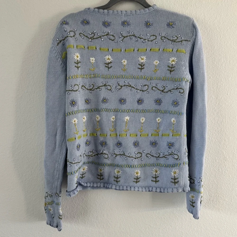 Vintage Women’s Deane & White Embroidered Floral Cardigan Button Front Sweater - Picture 3 of 7